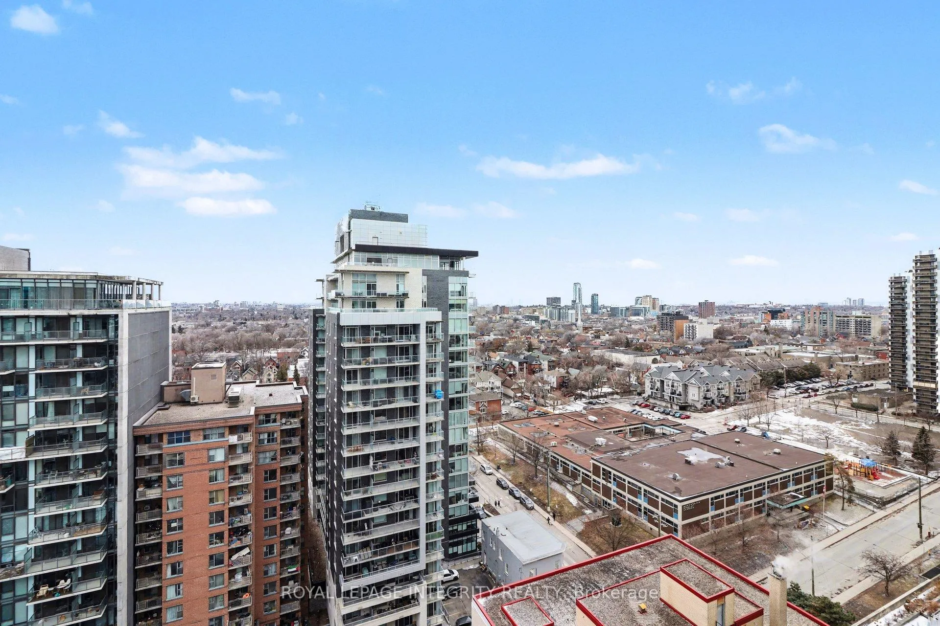 Photo 13 of Unit PH2104, 470 Laurier Avenue W, Ottawa, Ottawa Centre — HOMEH