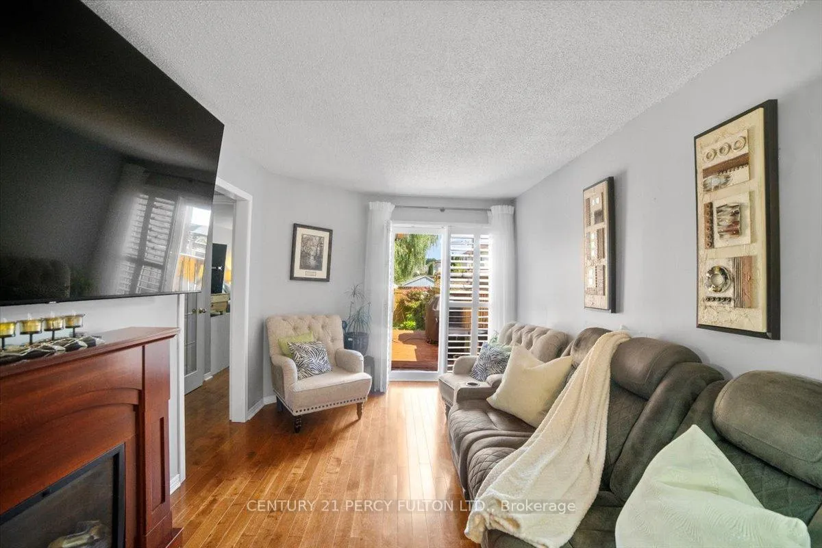 Photo 12 of 1250 Ormond Drive, Oshawa, Samac — HOMEH