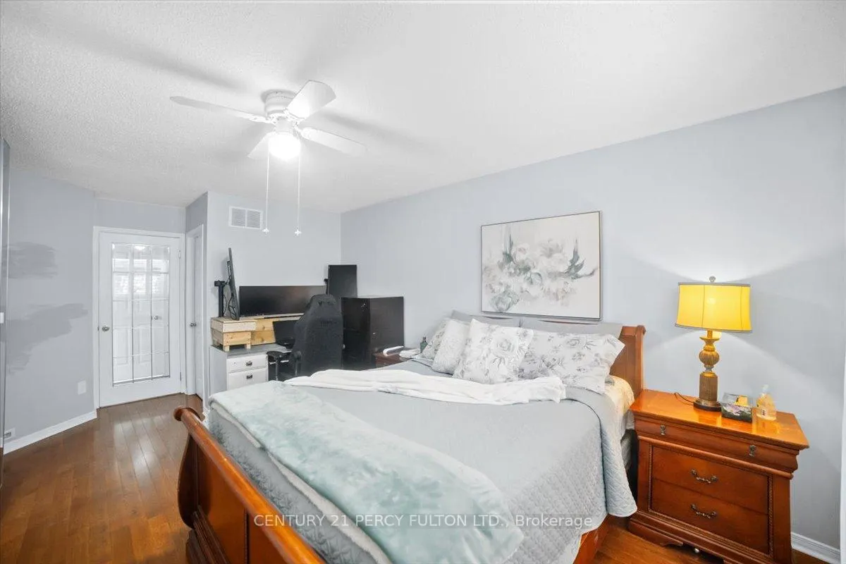 Photo 15 of 1250 Ormond Drive, Oshawa, Samac — HOMEH