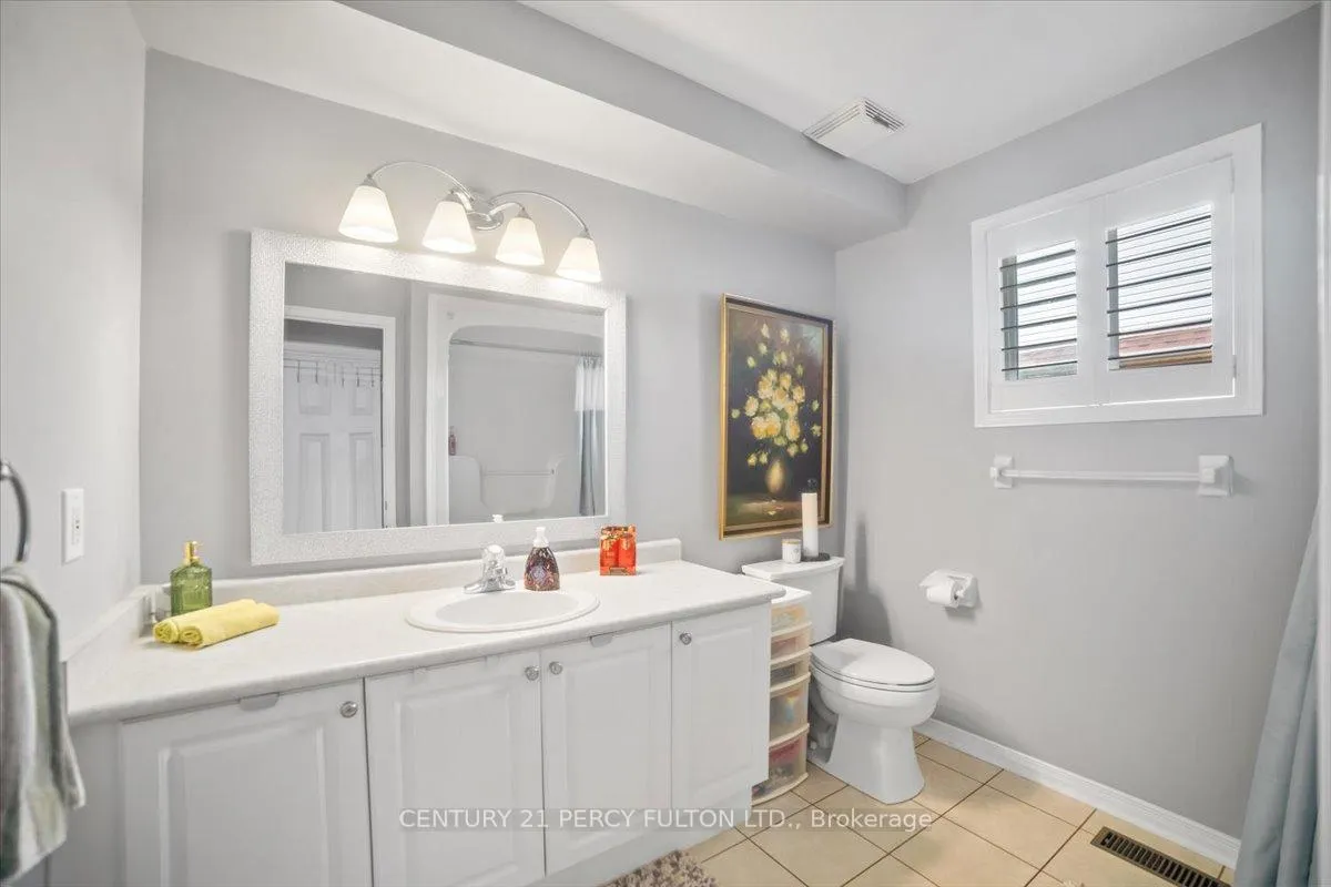 Photo 16 of 1250 Ormond Drive, Oshawa, Samac — HOMEH