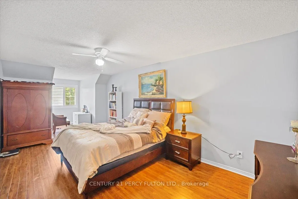 Photo 17 of 1250 Ormond Drive, Oshawa, Samac — HOMEH