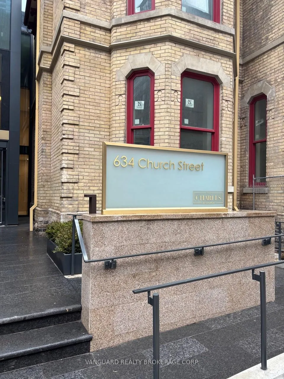 Front of Unit 3510, 634 Church Street