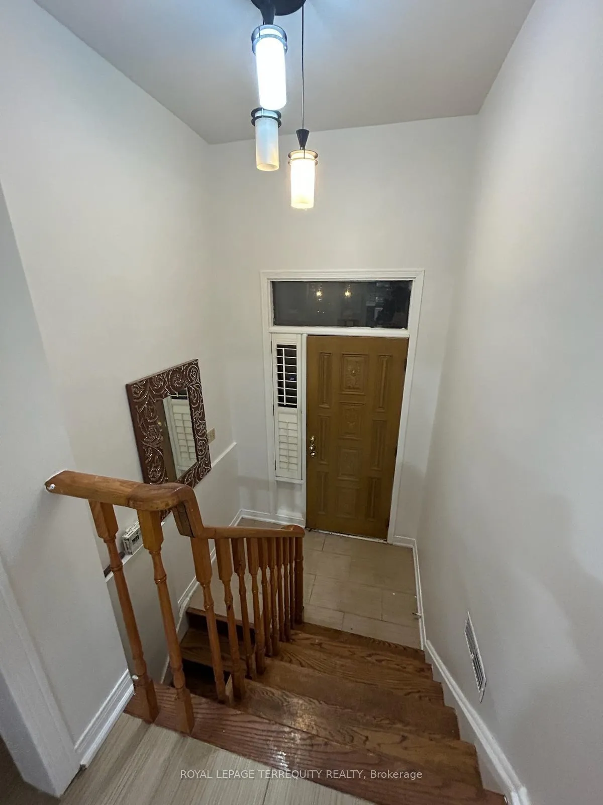 Photo 2 of Unit main, 5 Malta Street, Scarborough, Birchcliffe-Cliffside — HOMEH