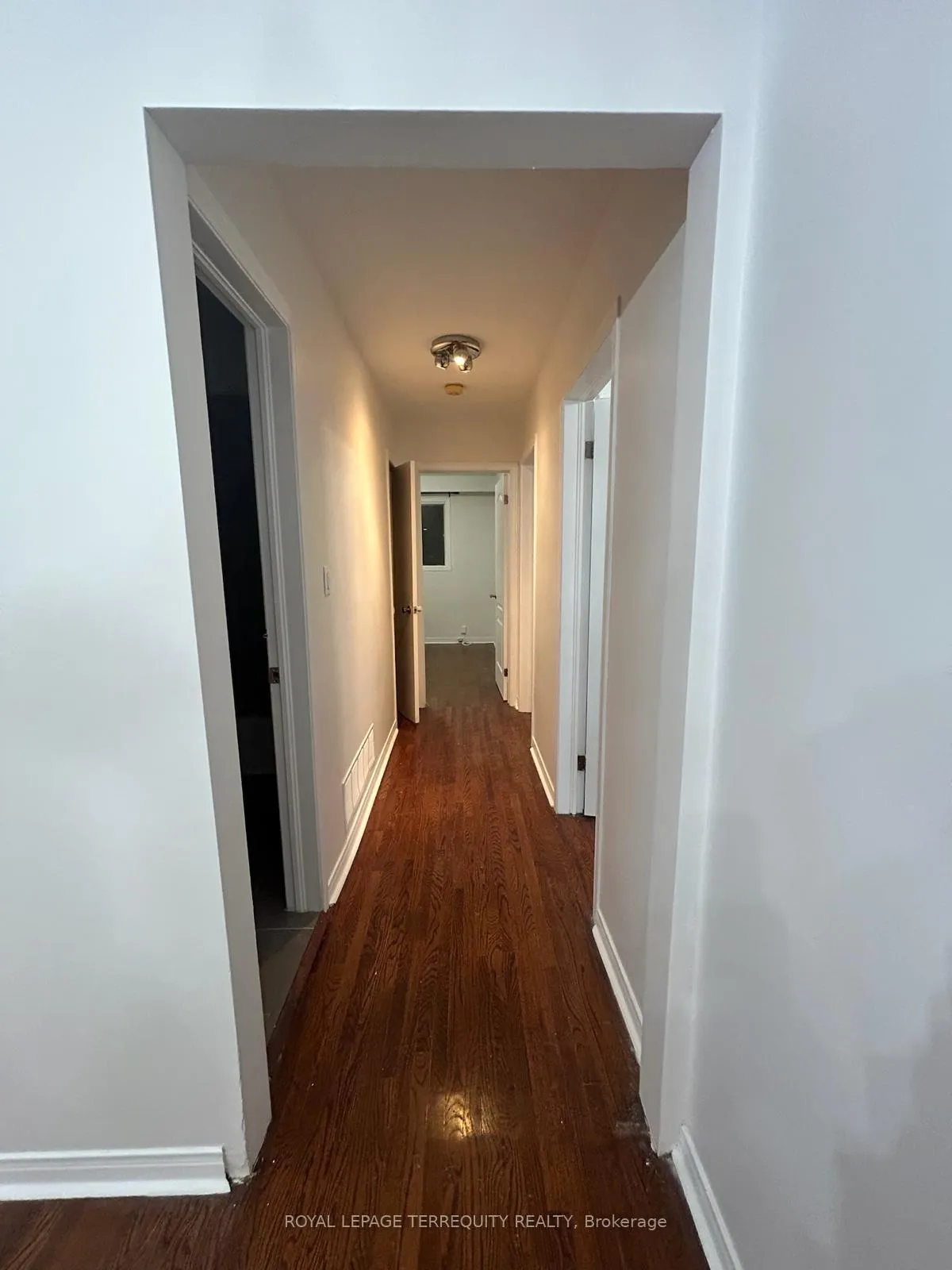 Photo 10 of Unit main, 5 Malta Street, Scarborough, Birchcliffe-Cliffside — HOMEH