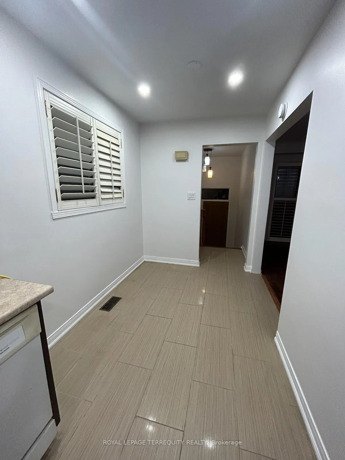 Photo 14 of Unit main, 5 Malta Street, Scarborough, Birchcliffe-Cliffside — HOMEH