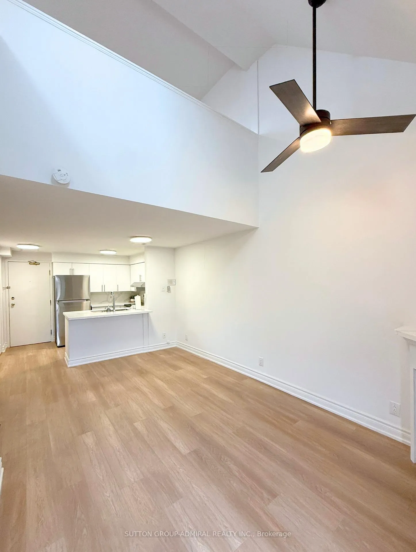 Photo 7 of Unit 30, 41 Valleyview Road, Kitchener, Forest Hill — HOMEH