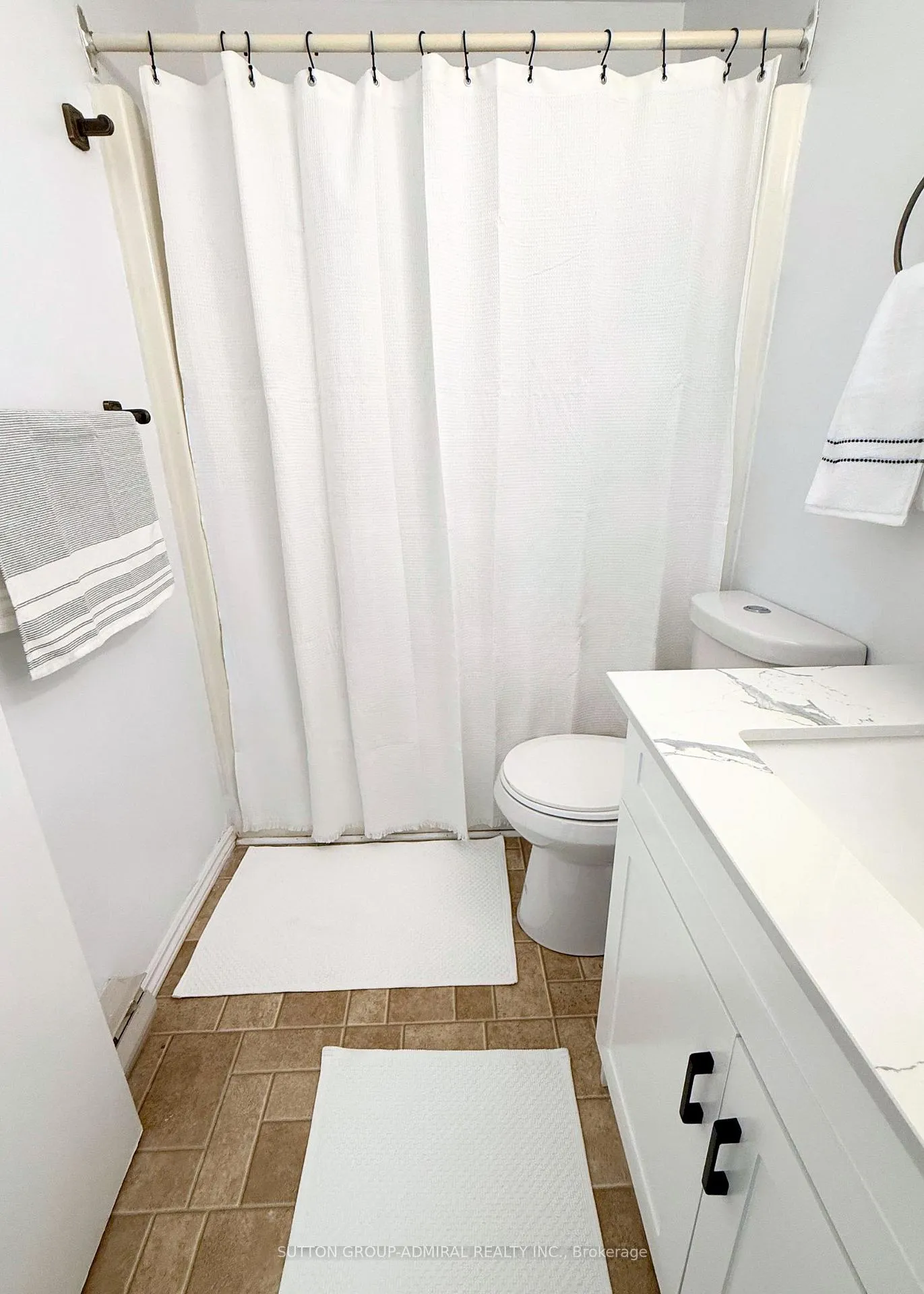 Photo 15 of Unit 30, 41 Valleyview Road, Kitchener, Forest Hill — HOMEH