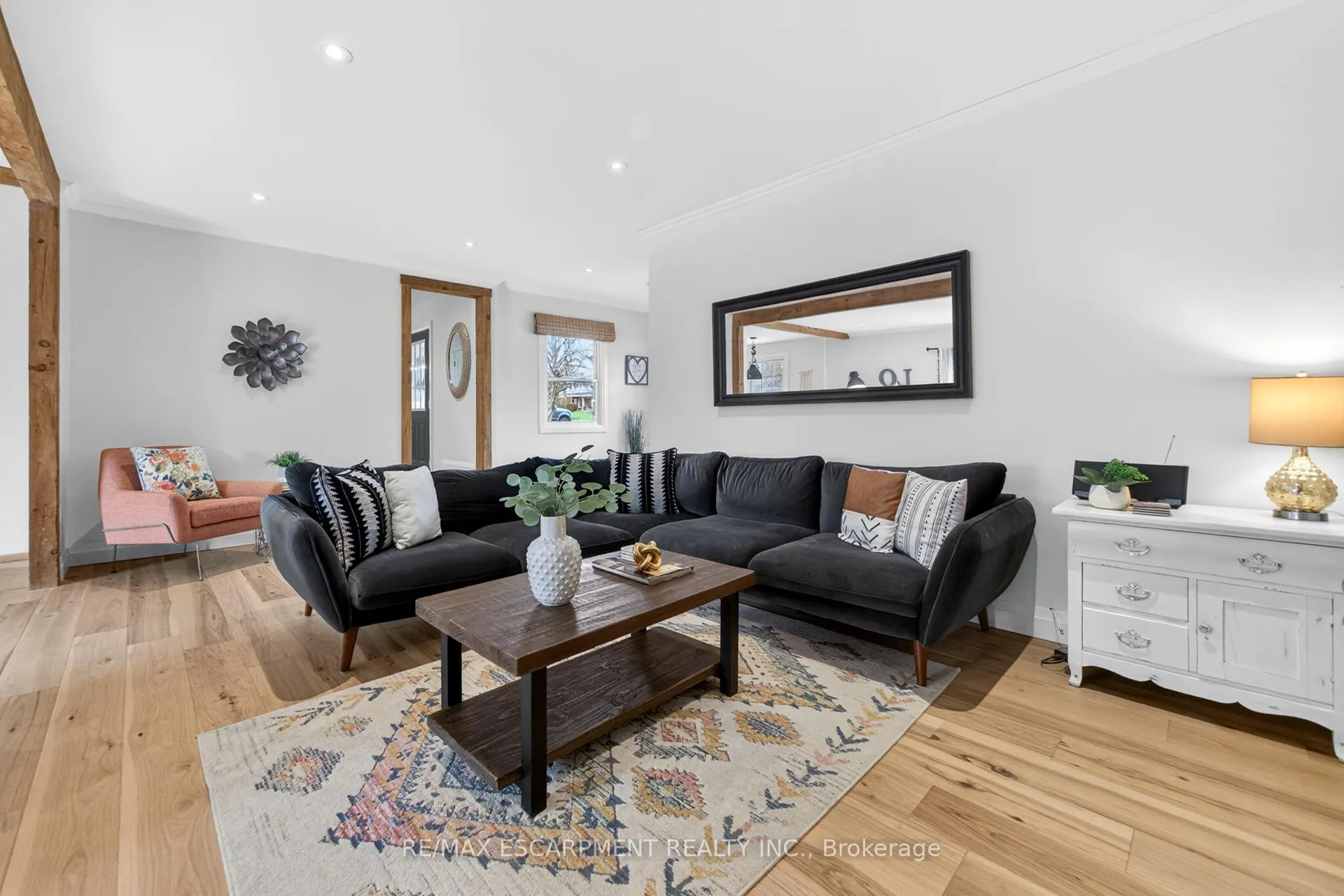 Photo 7 of 8 Wildan Drive, Hamilton, Freelton — HOMEH
