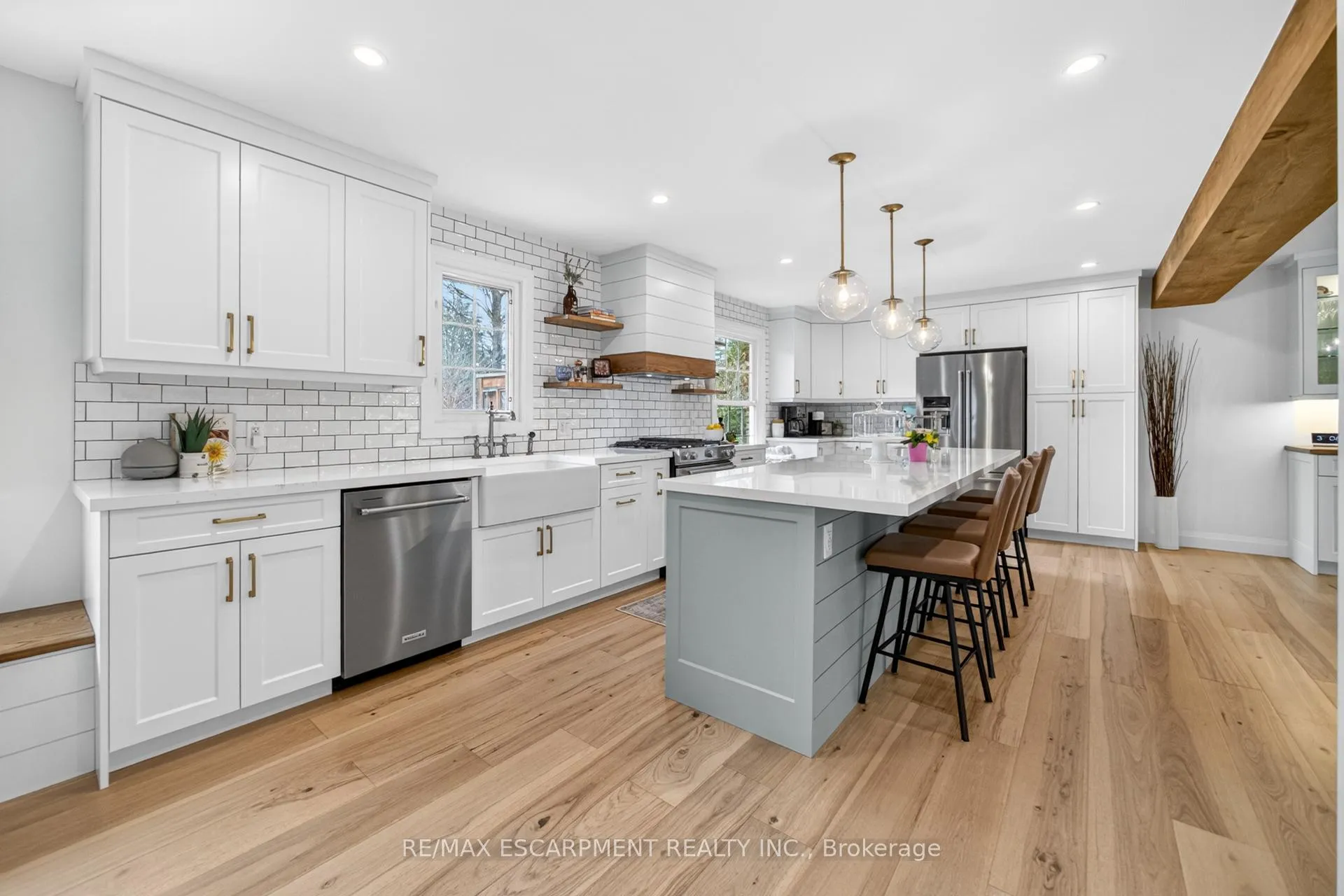 Photo 16 of 8 Wildan Drive, Hamilton, Freelton — HOMEH