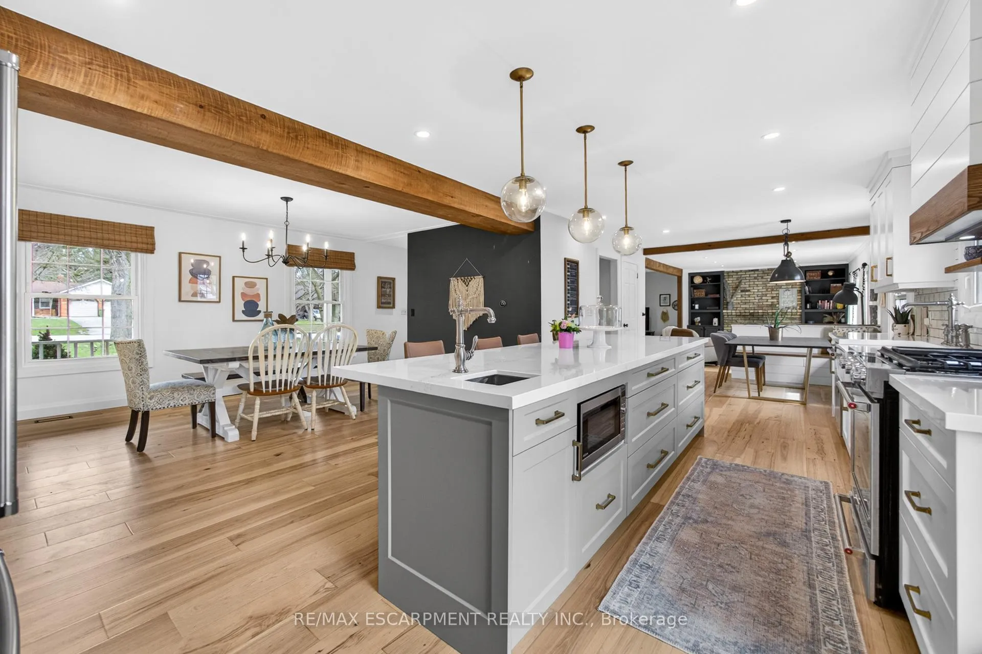 Photo 18 of 8 Wildan Drive, Hamilton, Freelton — HOMEH