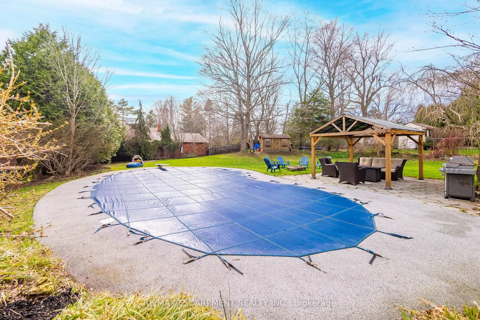 Photo 42 of 8 Wildan Drive, Hamilton, Freelton — HOMEH