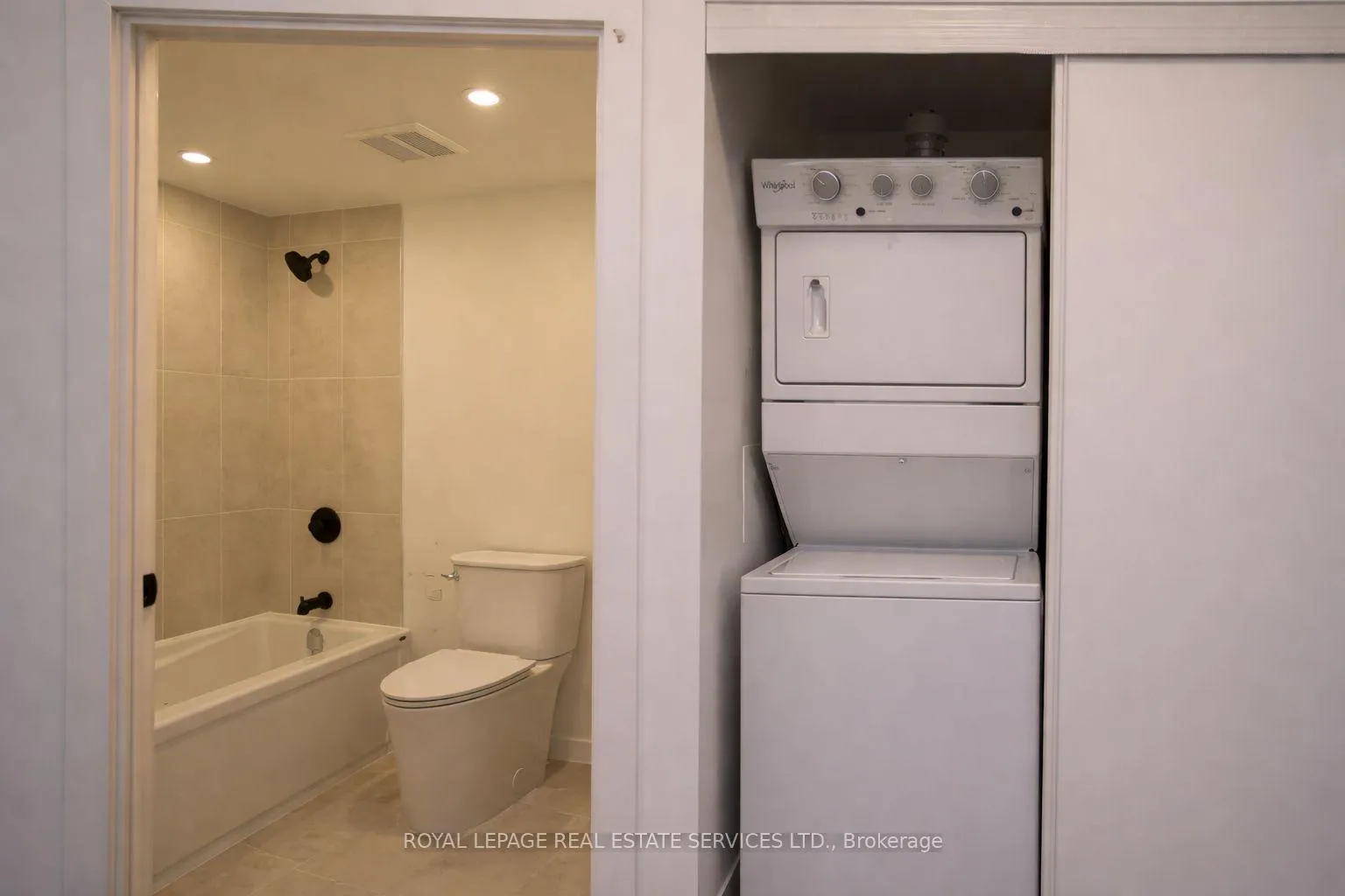 Photo 18 of Unit 327, 4878 Powers Common, Burlington, Appleby — HOMEH