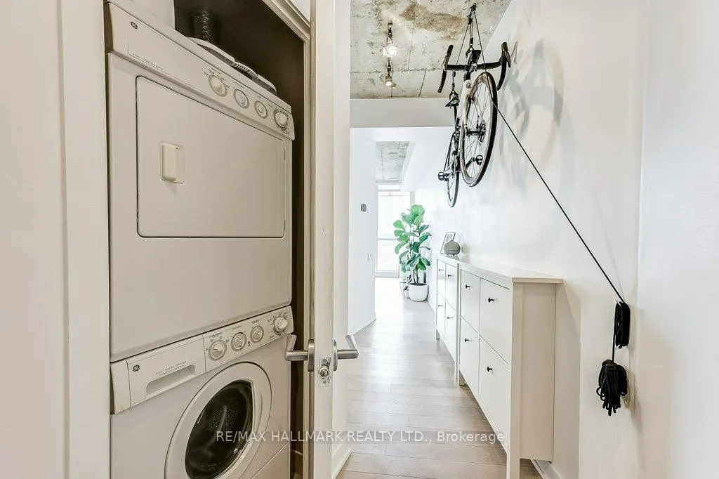 Photo 16 of Unit 907, 318 King Street E, Toronto, Moss Park — HOMEH