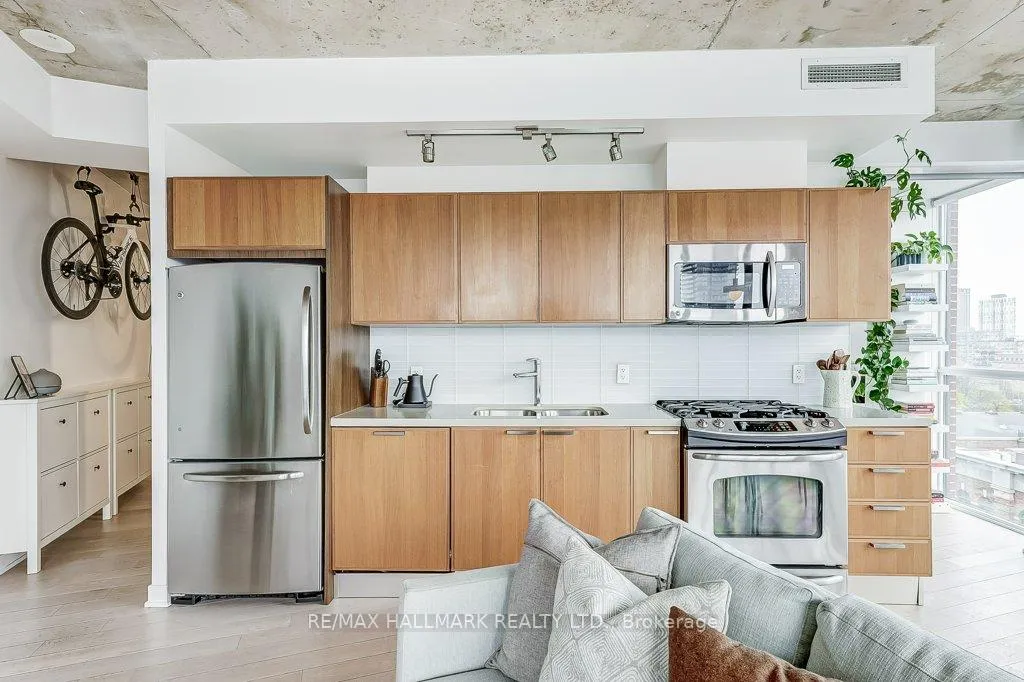 Photo 21 of Unit 907, 318 King Street E, Toronto, Moss Park — HOMEH
