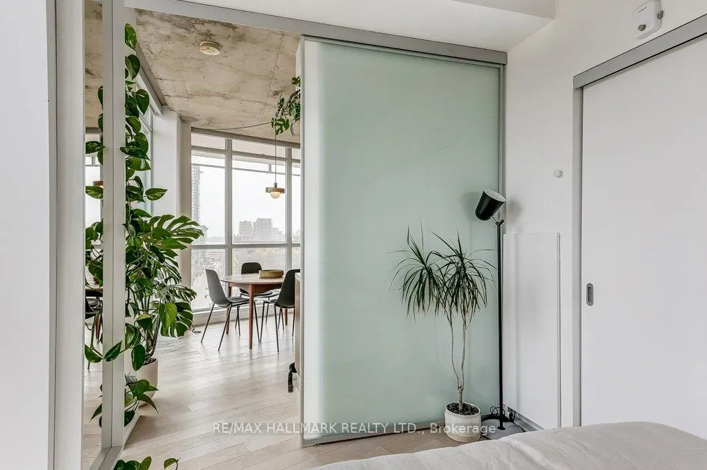 Photo 28 of Unit 907, 318 King Street E, Toronto, Moss Park — HOMEH