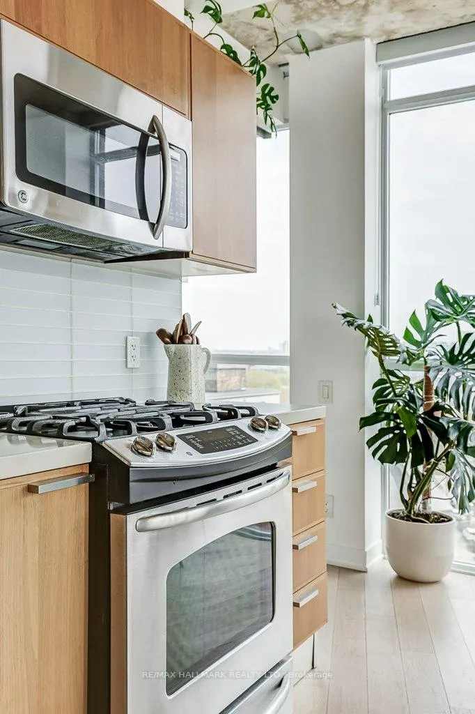 Photo 31 of Unit 907, 318 King Street E, Toronto, Moss Park — HOMEH