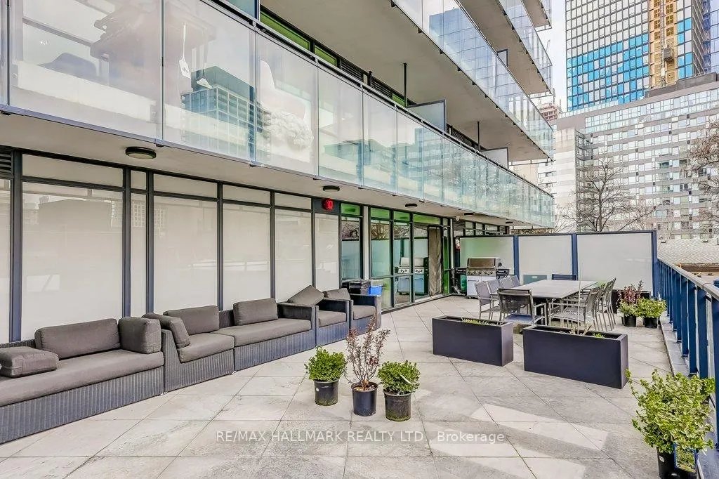Photo 43 of Unit 907, 318 King Street E, Toronto, Moss Park — HOMEH