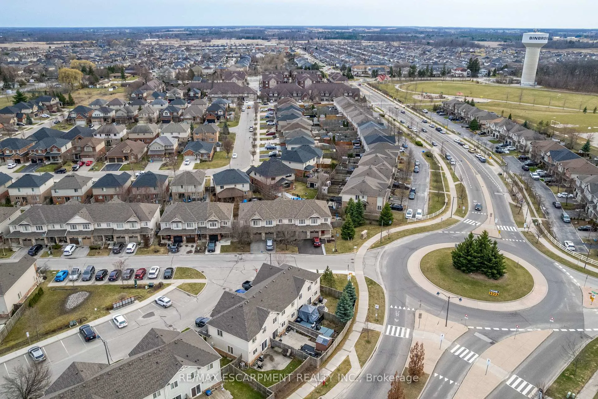 Photo 34 of Unit 41, 222 Fall Fair Way, Hamilton, Binbrook — HOMEH