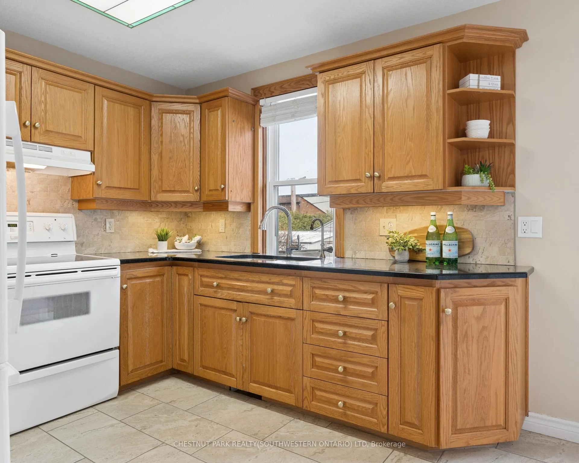 Photo 15 of 492 Ephraim Street, Kitchener — HOMEH