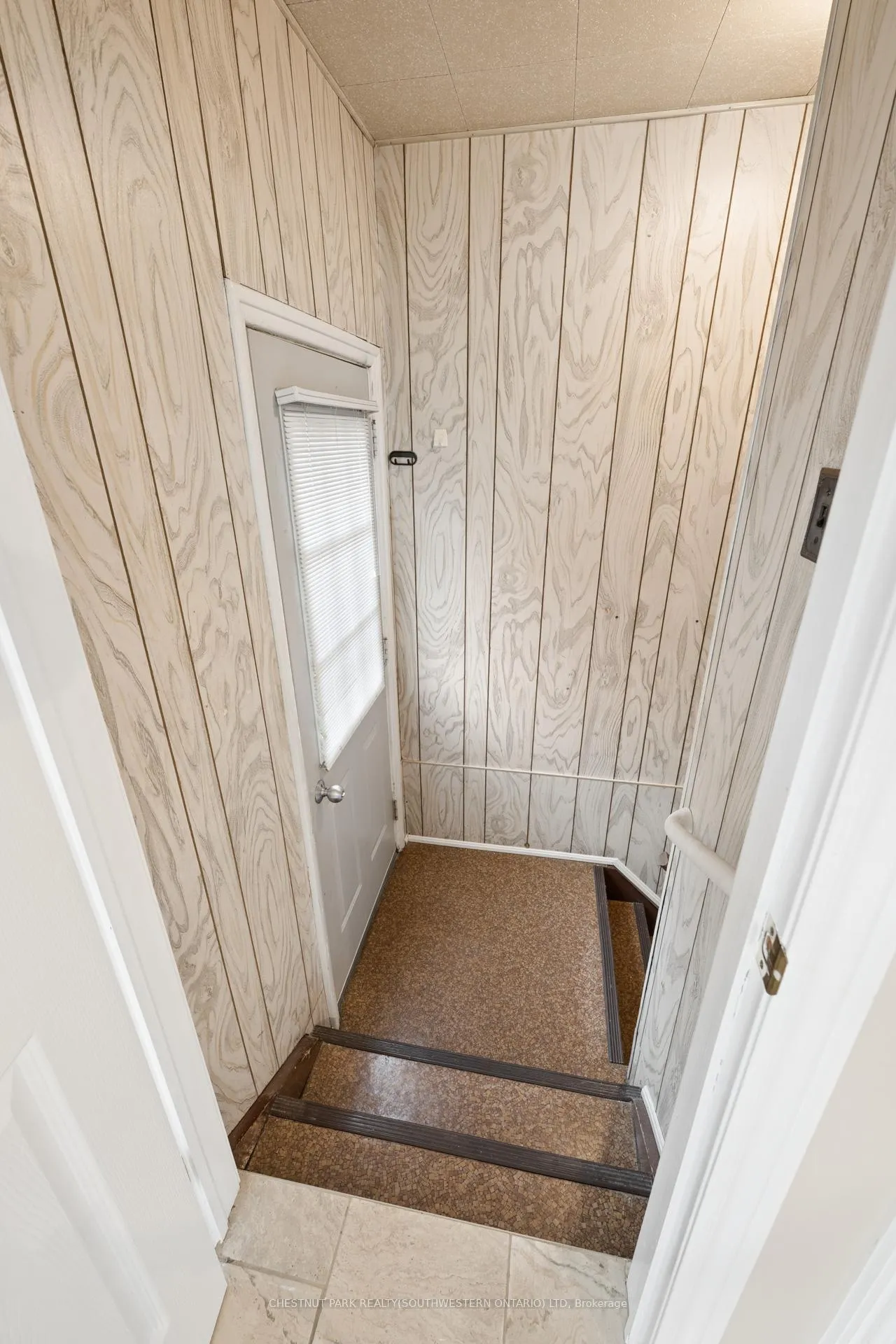 Photo 25 of 492 Ephraim Street, Kitchener — HOMEH