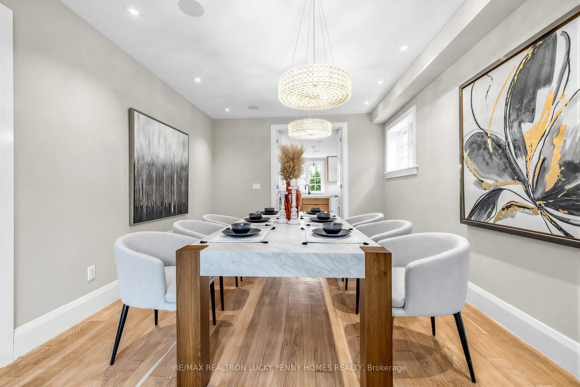 Photo 8 of 25 Cortleigh Boulevard, Toronto, Lawrence Park South — HOMEH