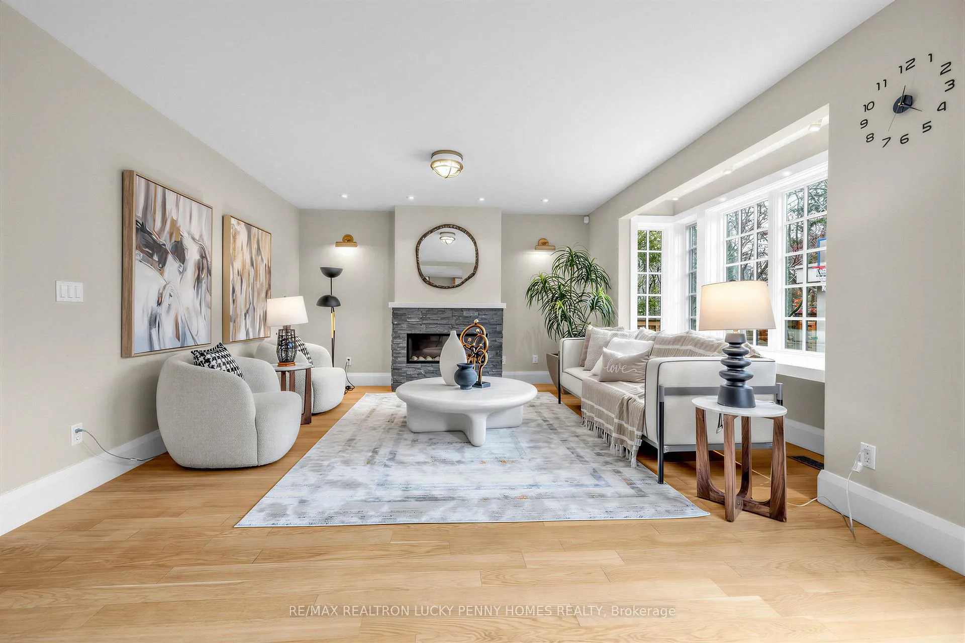 Photo 18 of 25 Cortleigh Boulevard, Toronto, Lawrence Park South — HOMEH