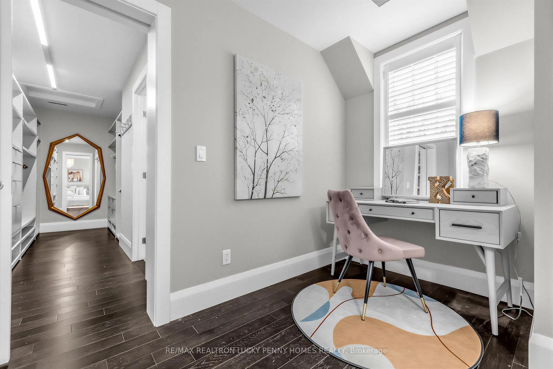 Photo 24 of 25 Cortleigh Boulevard, Toronto, Lawrence Park South — HOMEH