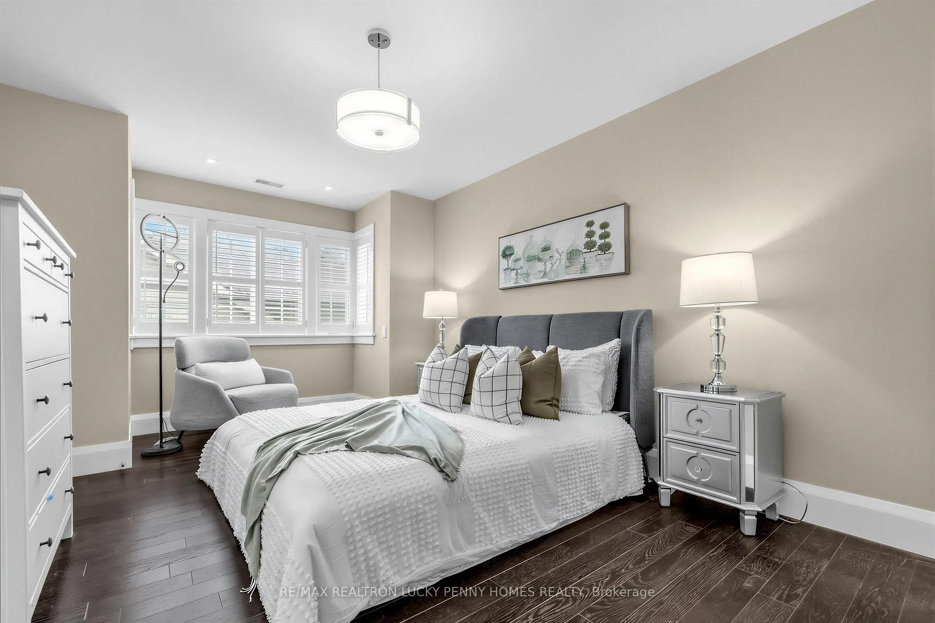 Photo 31 of 25 Cortleigh Boulevard, Toronto, Lawrence Park South — HOMEH