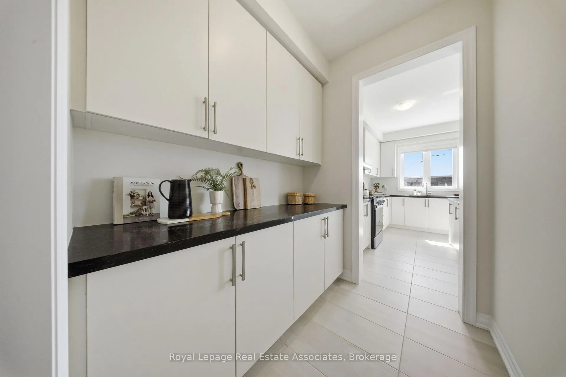 Photo 5 of 103 Northrop Avenue, Clarington, Newcastle — HOMEH