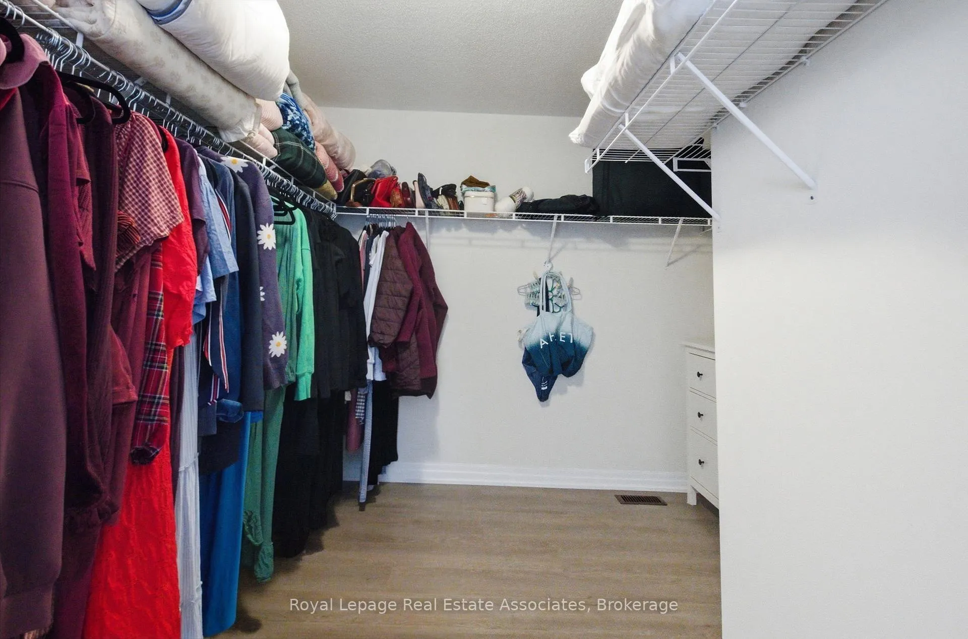 Photo 23 of 103 Northrop Avenue, Clarington, Newcastle — HOMEH