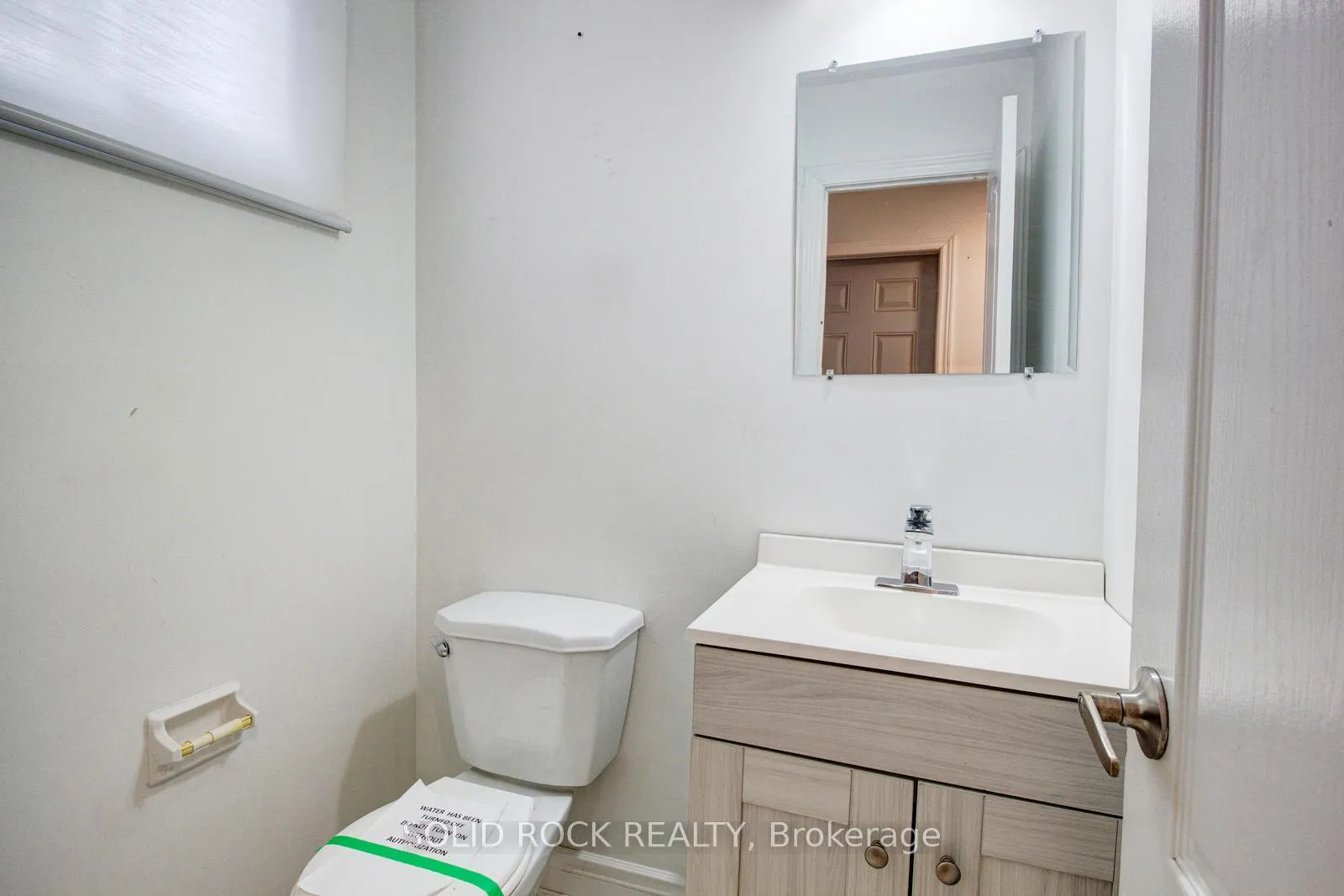 Photo 6 of Unit 143, 100 Quigley Road, Hamilton, Vincent — HOMEH