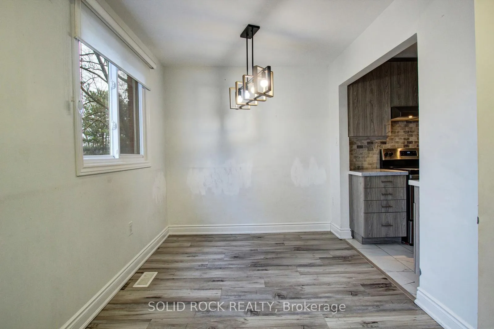 Photo 12 of Unit 143, 100 Quigley Road, Hamilton, Vincent — HOMEH