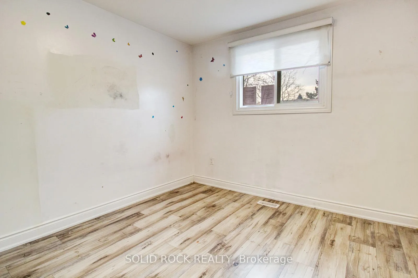 Photo 17 of Unit 143, 100 Quigley Road, Hamilton, Vincent — HOMEH