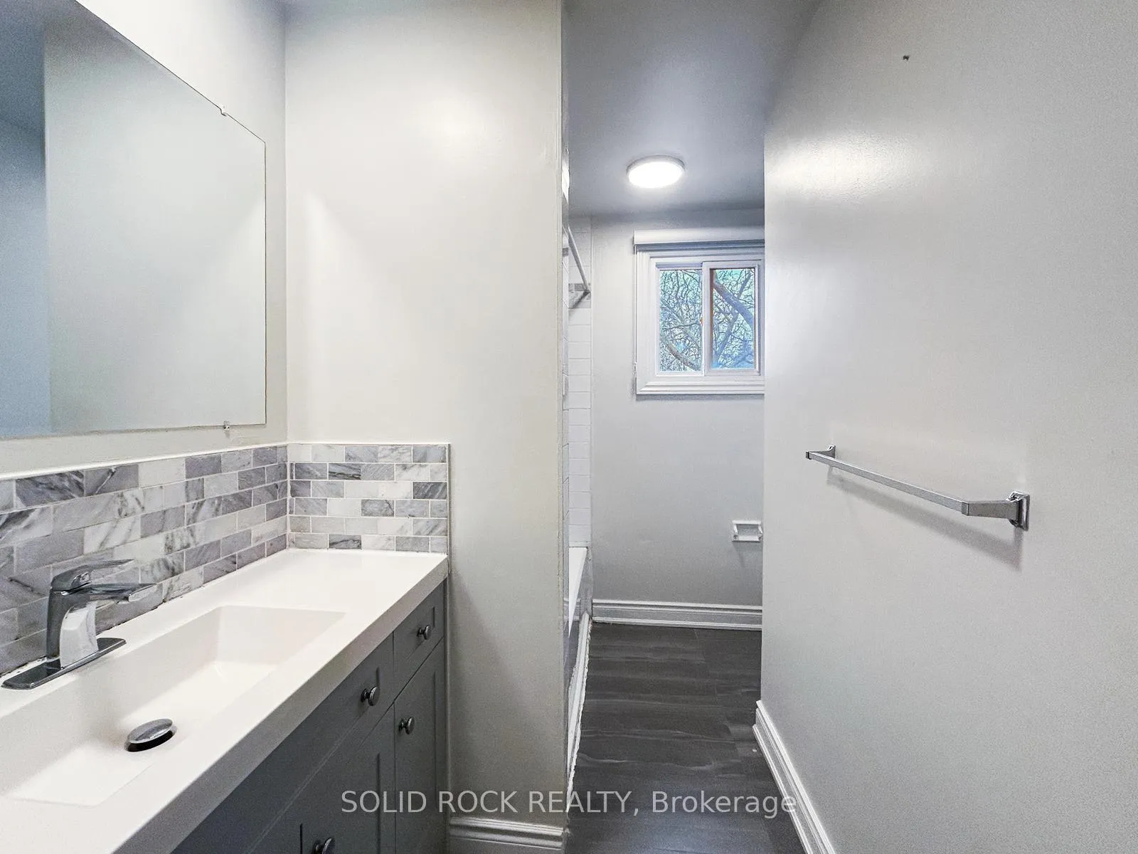 Photo 22 of Unit 143, 100 Quigley Road, Hamilton, Vincent — HOMEH