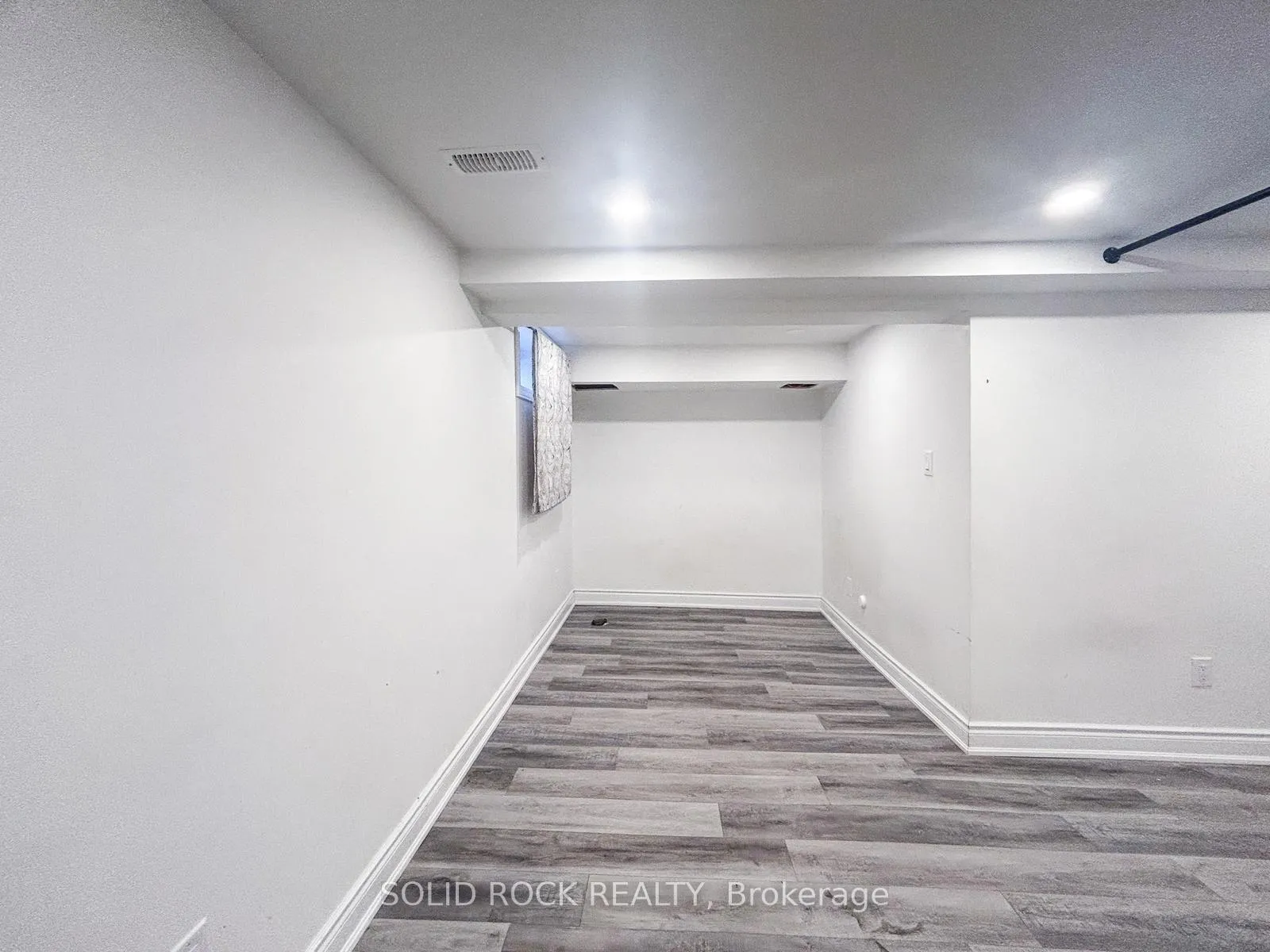 Photo 29 of Unit 143, 100 Quigley Road, Hamilton, Vincent — HOMEH