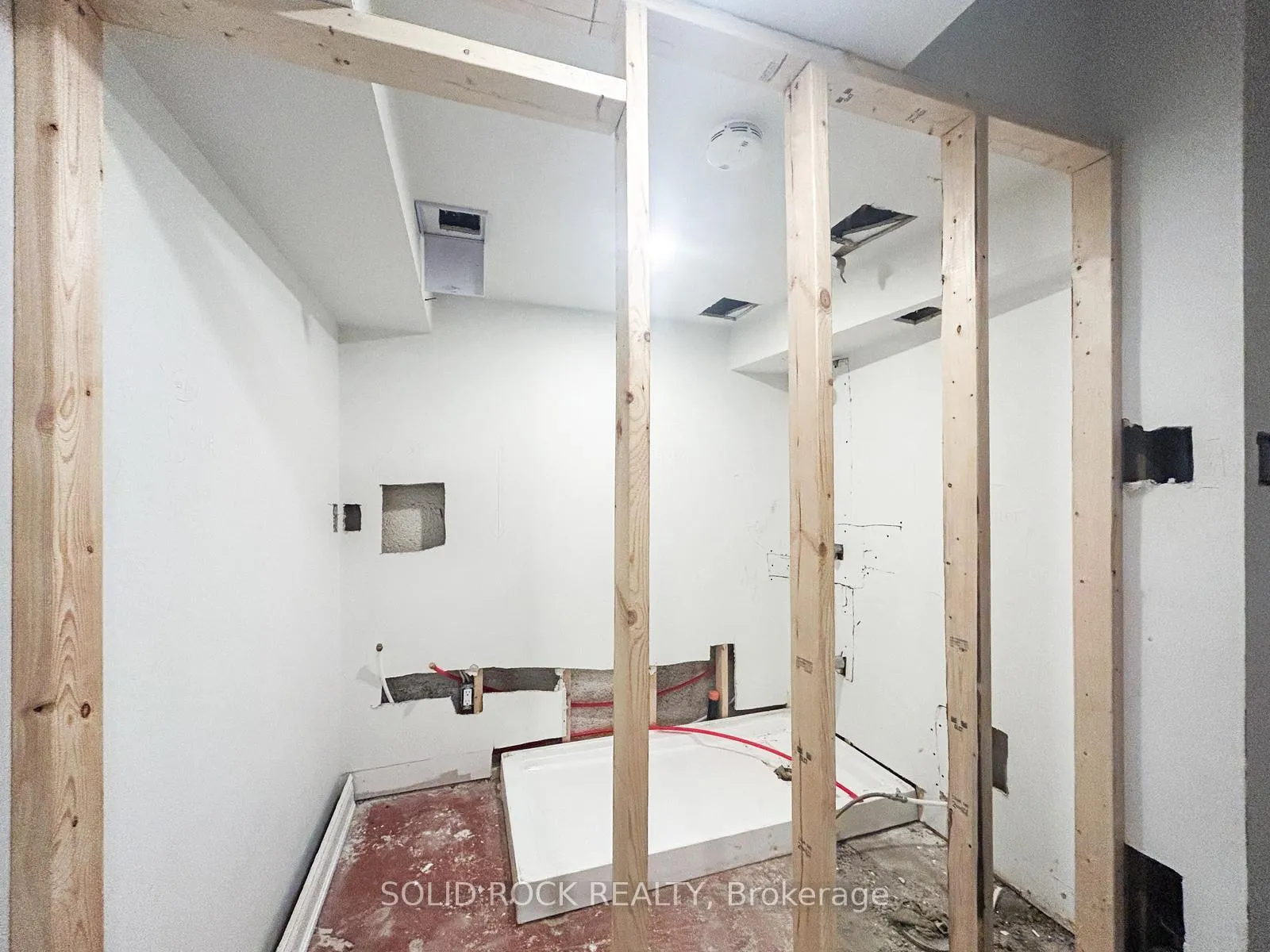 Photo 31 of Unit 143, 100 Quigley Road, Hamilton, Vincent — HOMEH
