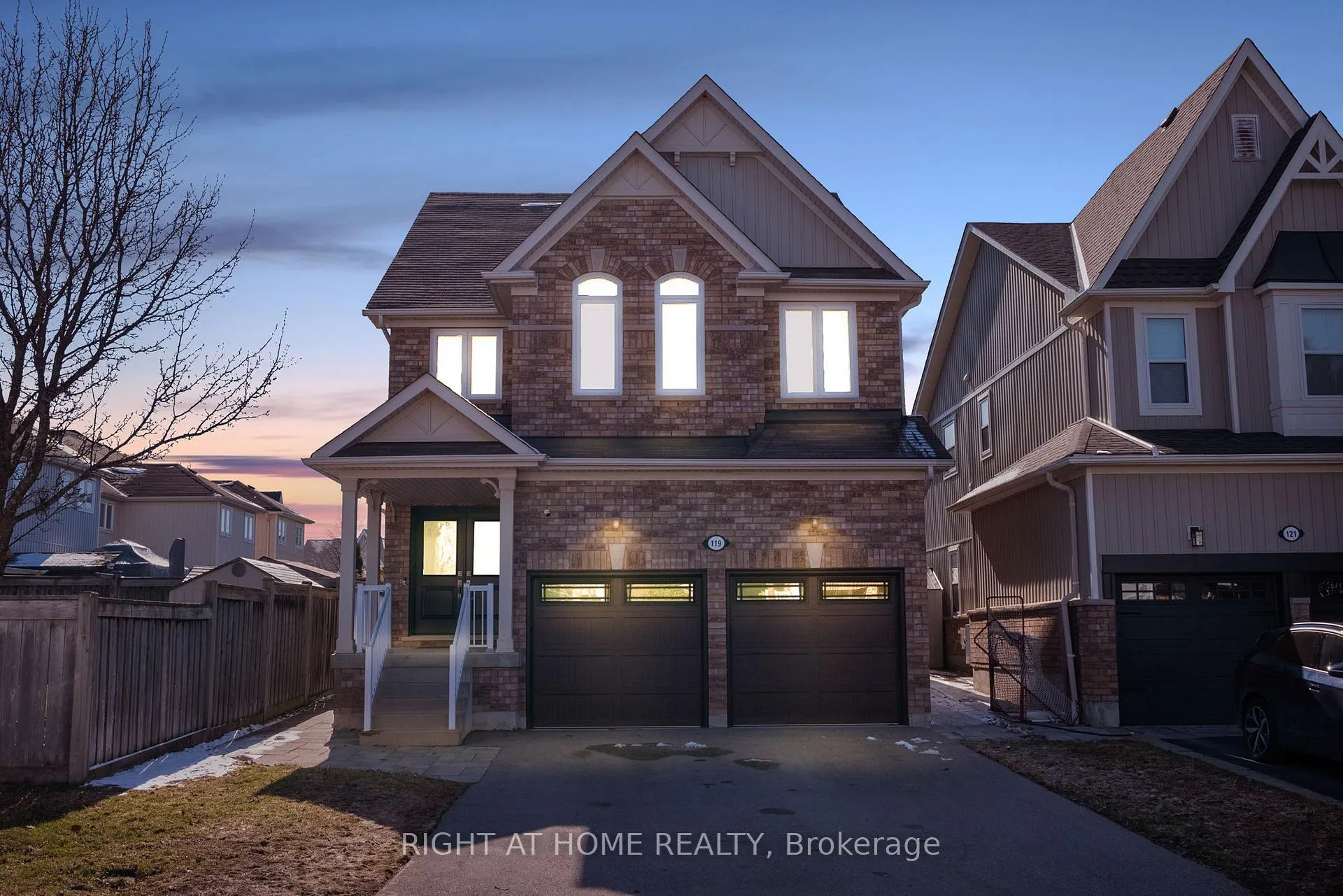 Photo 1 of 119 Mildenhall Place, Whitby, Brooklin — HOMEH
