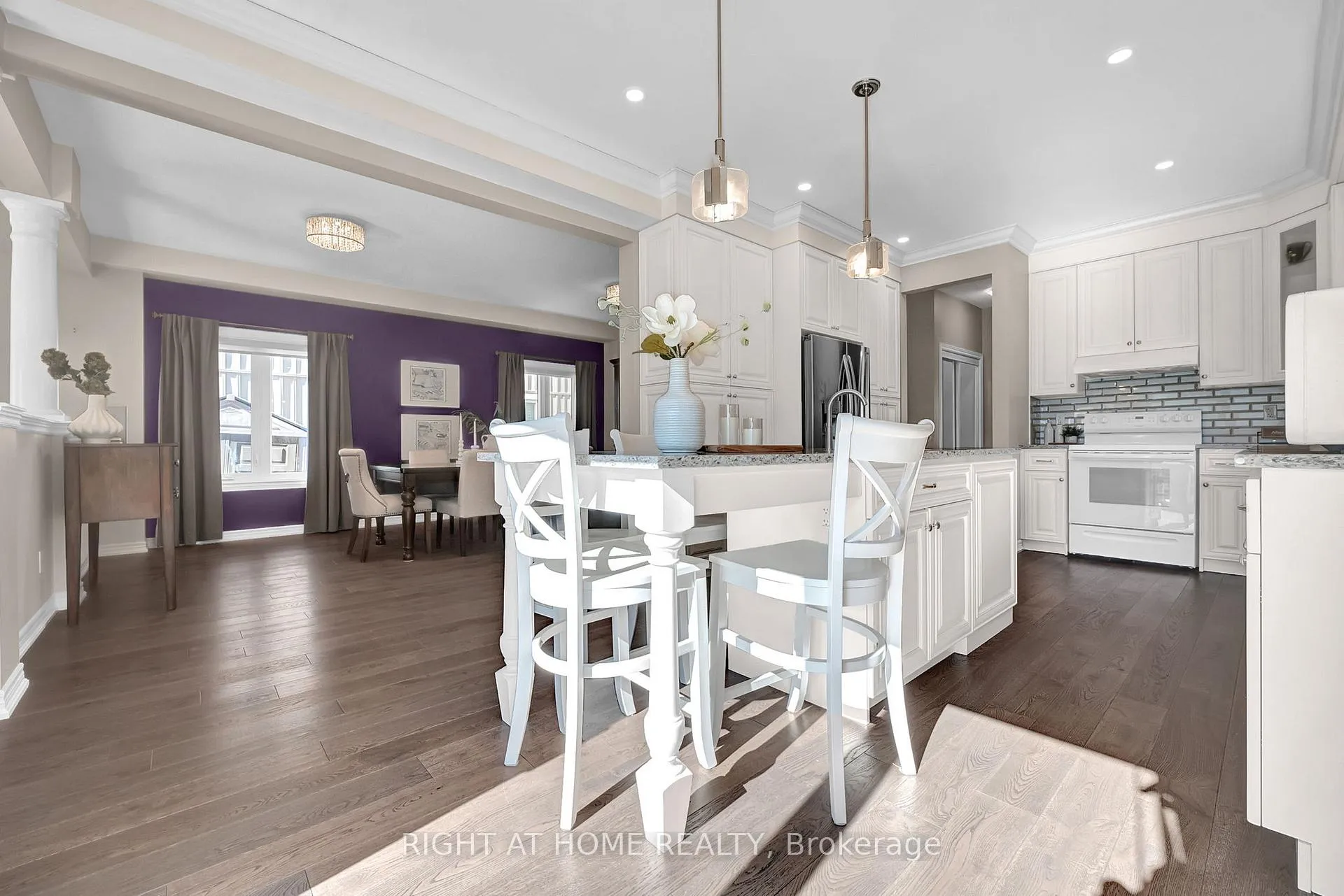 Photo 14 of 119 Mildenhall Place, Whitby, Brooklin — HOMEH
