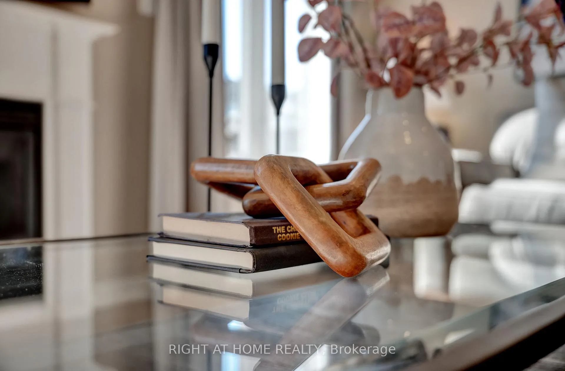 Photo 20 of 119 Mildenhall Place, Whitby, Brooklin — HOMEH