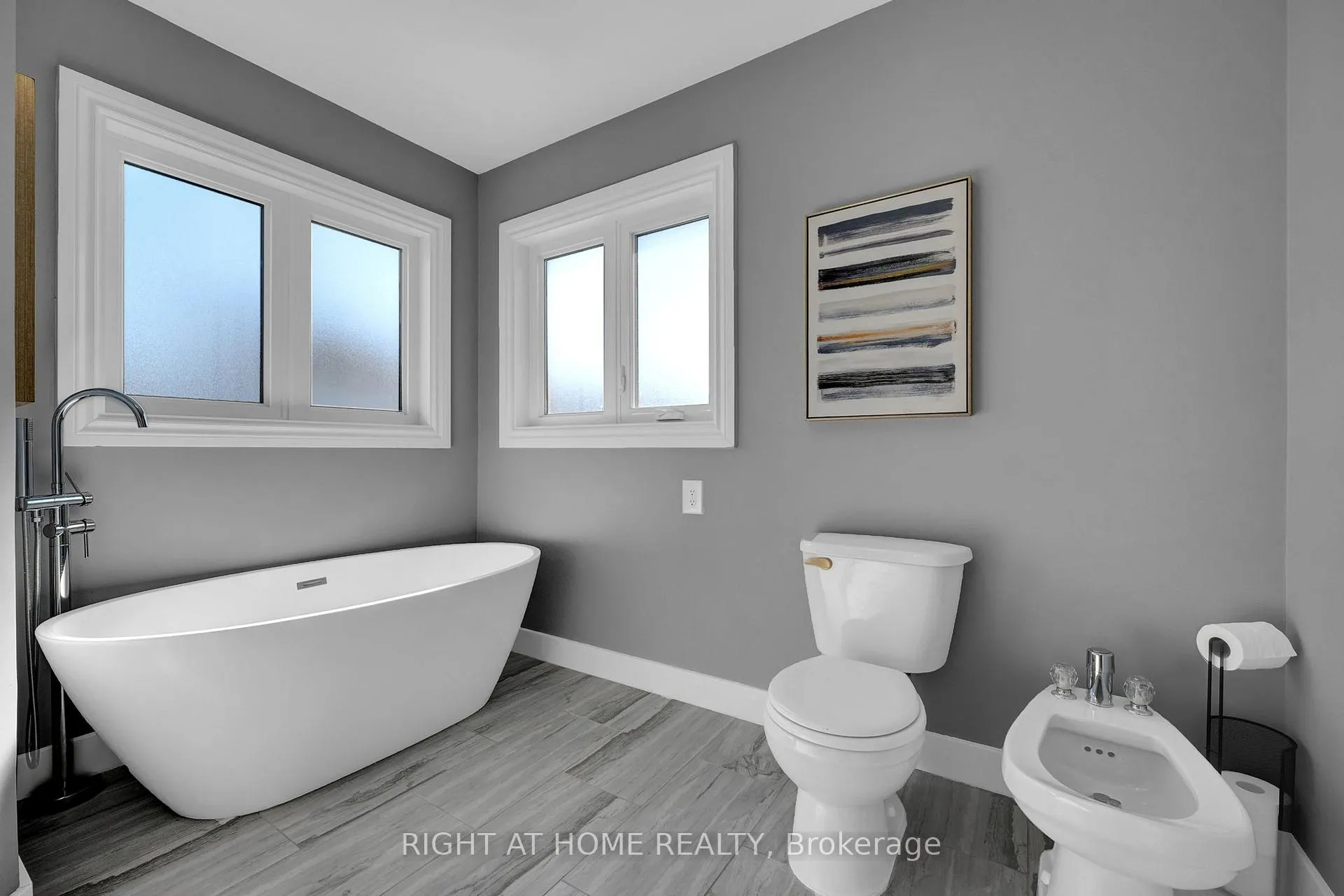 Photo 30 of 119 Mildenhall Place, Whitby, Brooklin — HOMEH