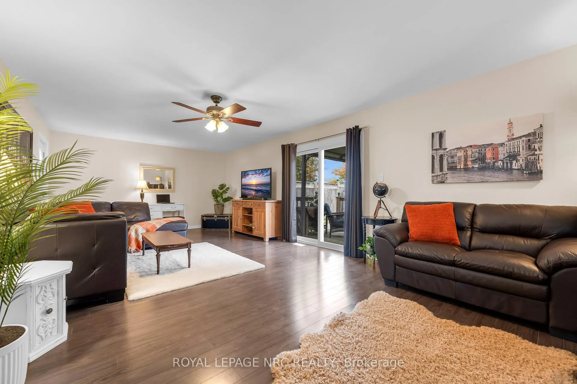 Photo 5 of 475 East 38th Street, Hamilton, Macassa — HOMEH
