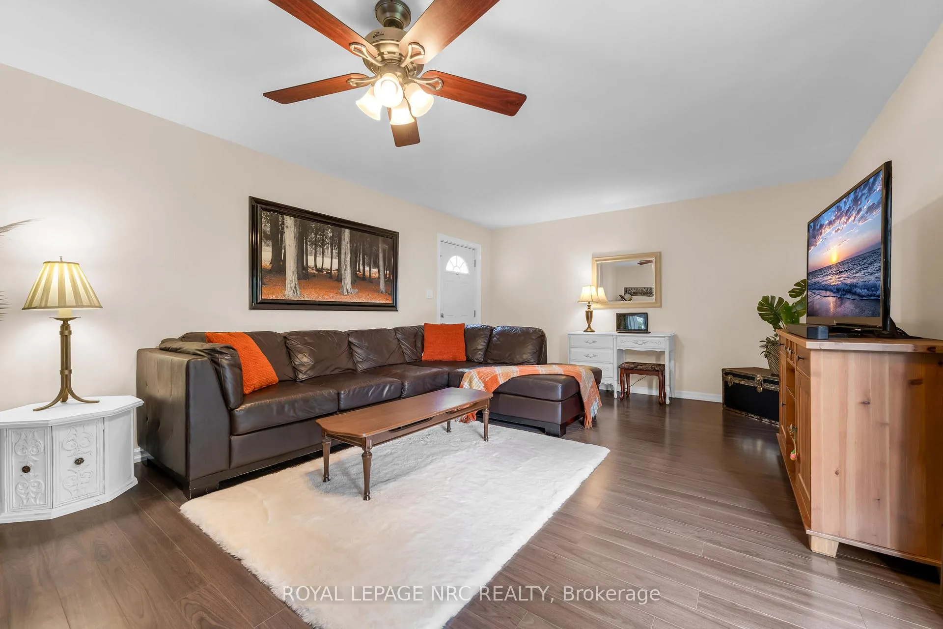 Photo 7 of 475 East 38th Street, Hamilton, Macassa — HOMEH