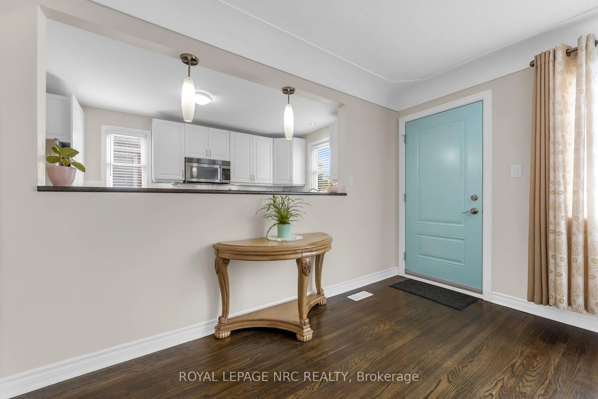 Photo 10 of 475 East 38th Street, Hamilton, Macassa — HOMEH