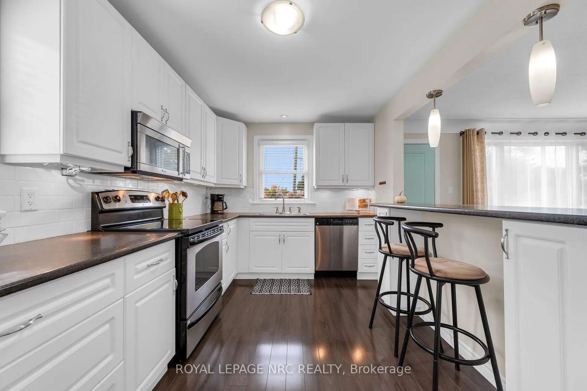 Photo 12 of 475 East 38th Street, Hamilton, Macassa — HOMEH