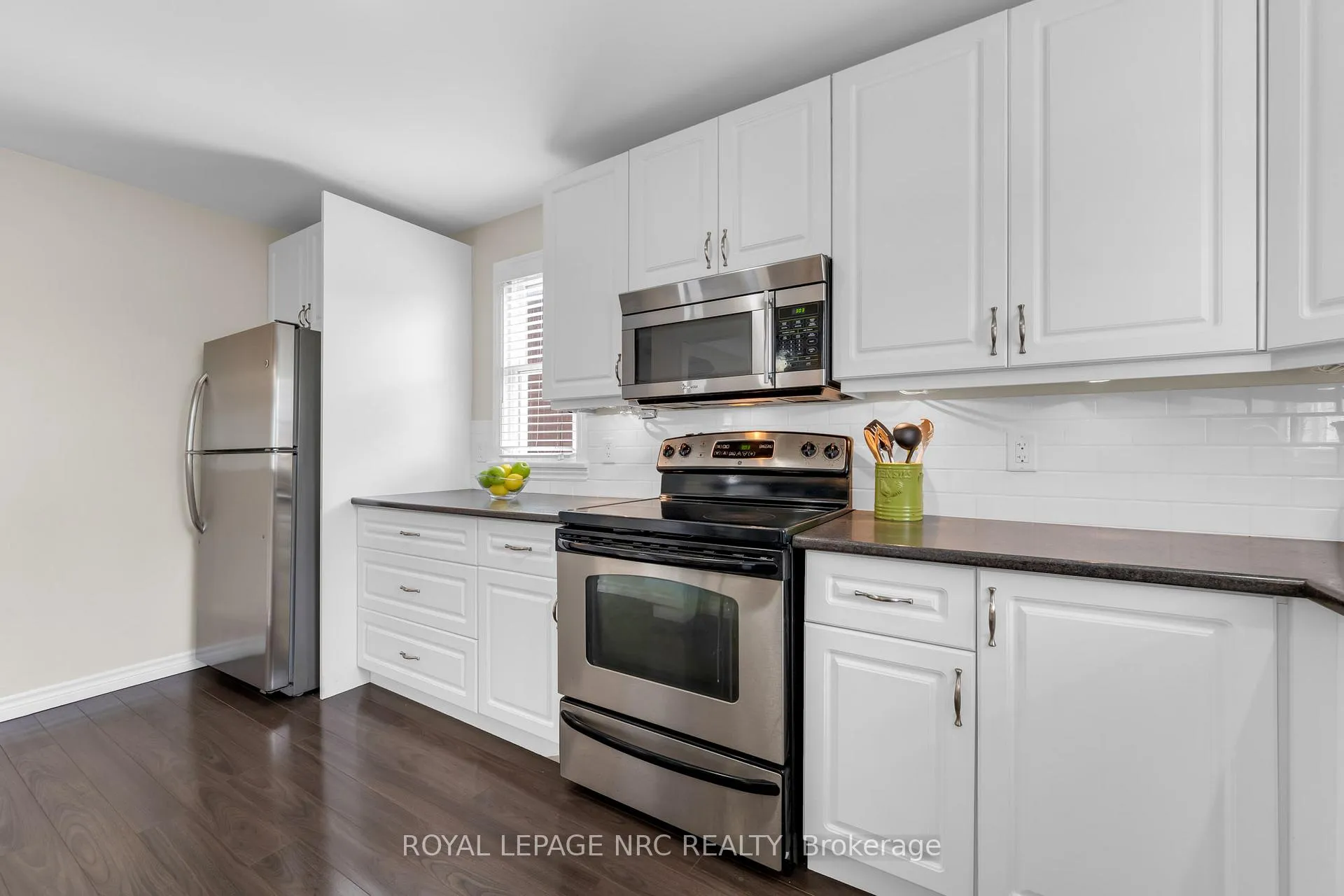 Photo 13 of 475 East 38th Street, Hamilton, Macassa — HOMEH