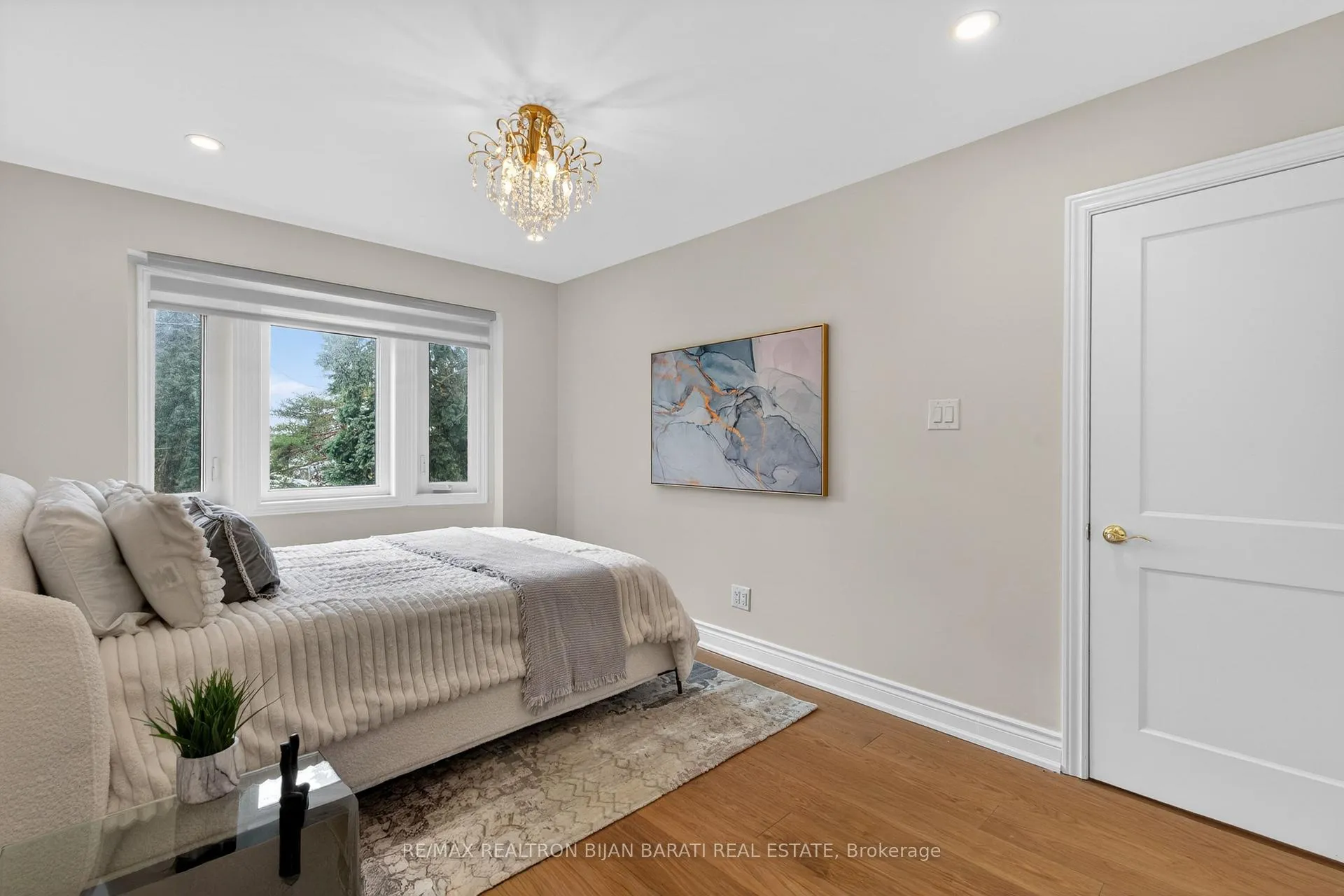 Photo 26 of 1 Wanless Crescent, Toronto, Lawrence Park South — HOMEH