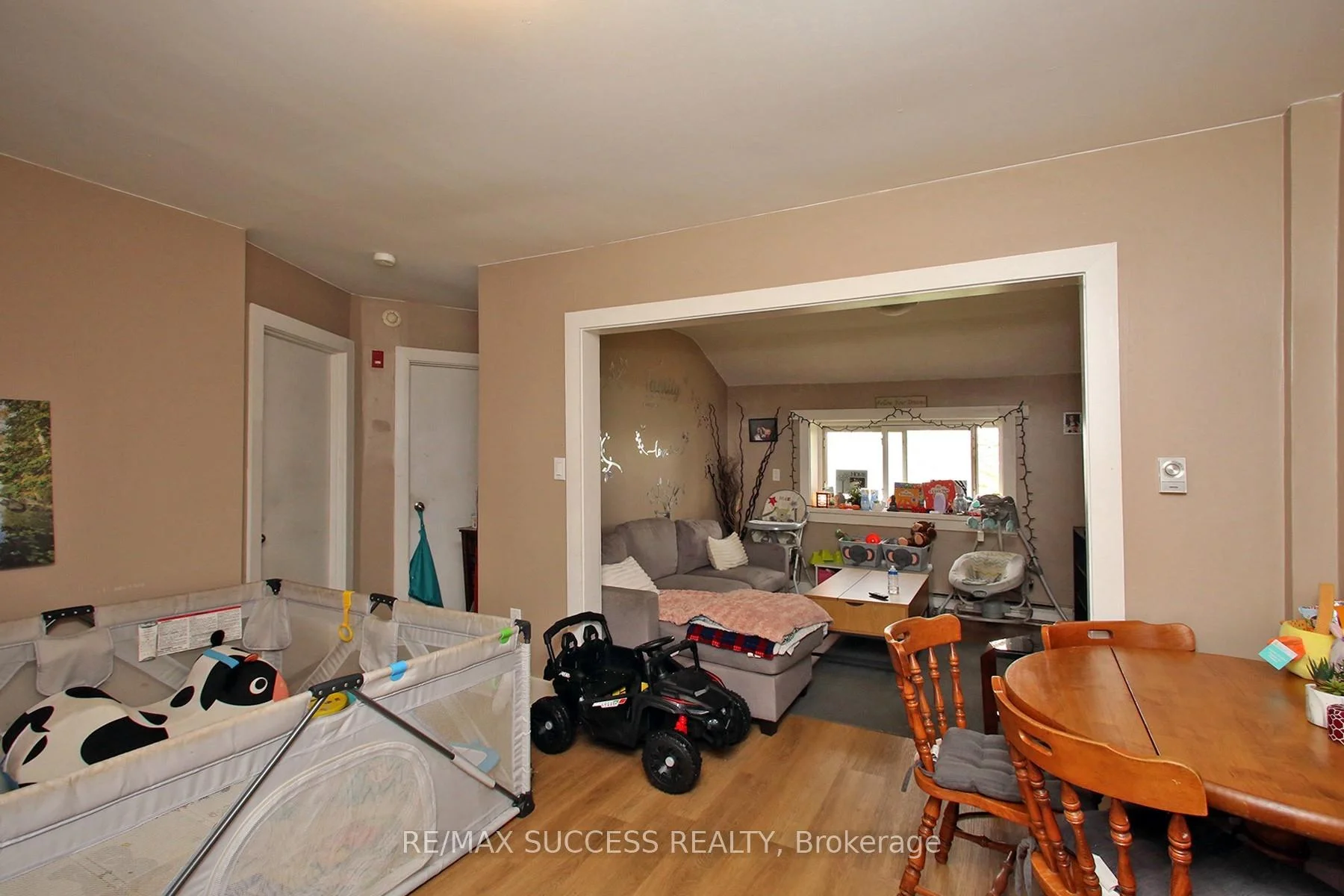 Photo 26 of 22 & 24 River Street, Thorold, Port Robinson — HOMEH