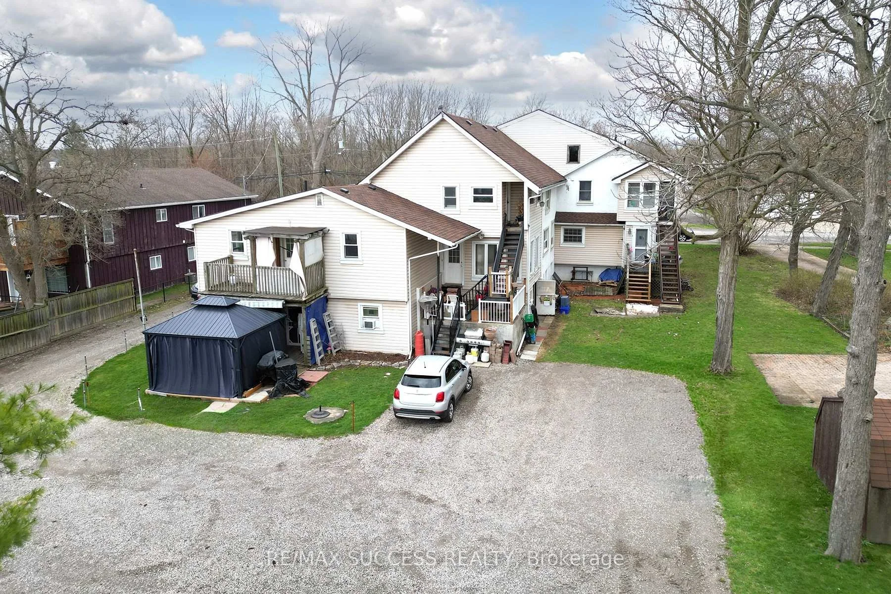 Photo 48 of 22 & 24 River Street, Thorold, Port Robinson — HOMEH