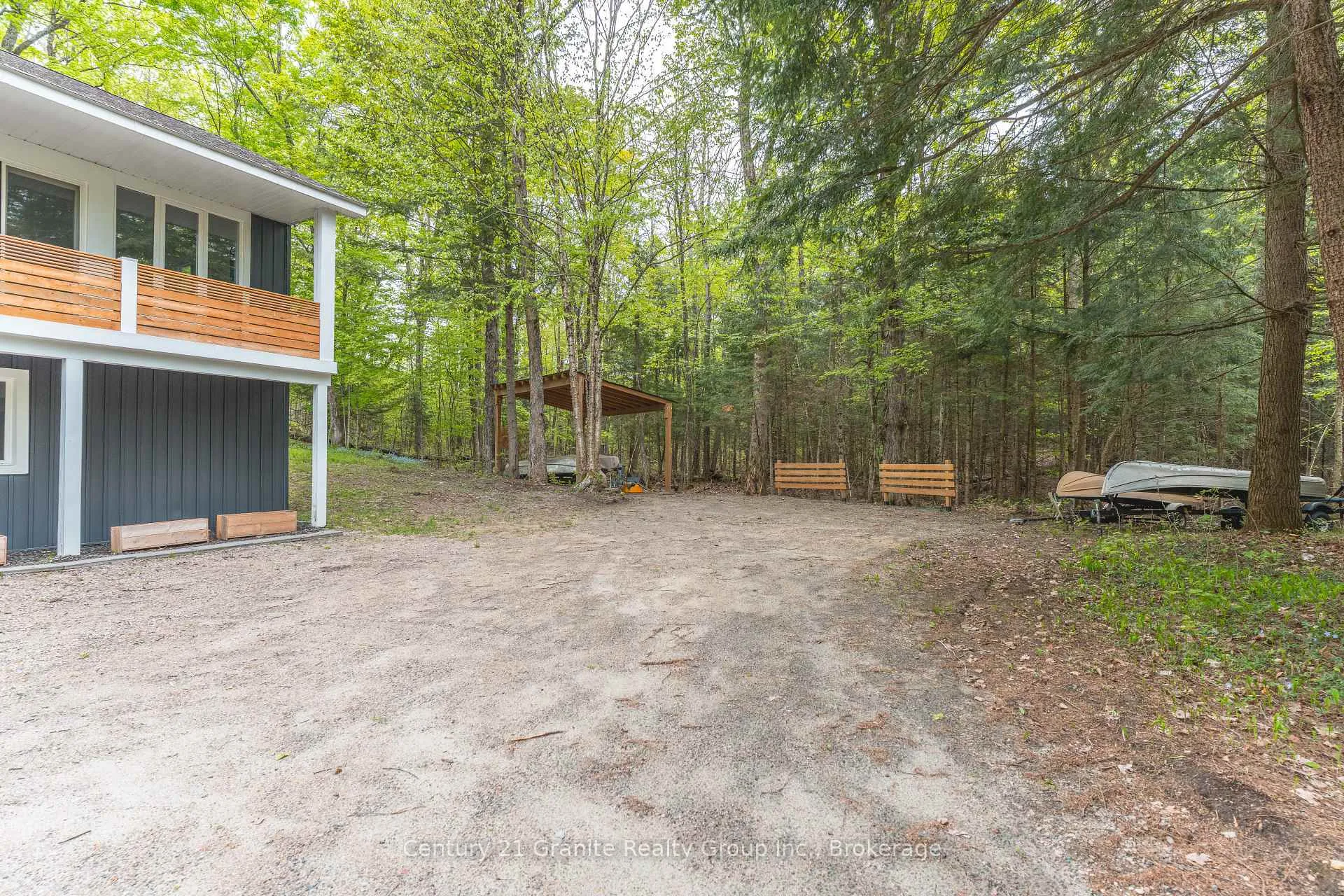 Photo 3 of 7032 County Road 121, Minden Hills, Lutterworth — HOMEH