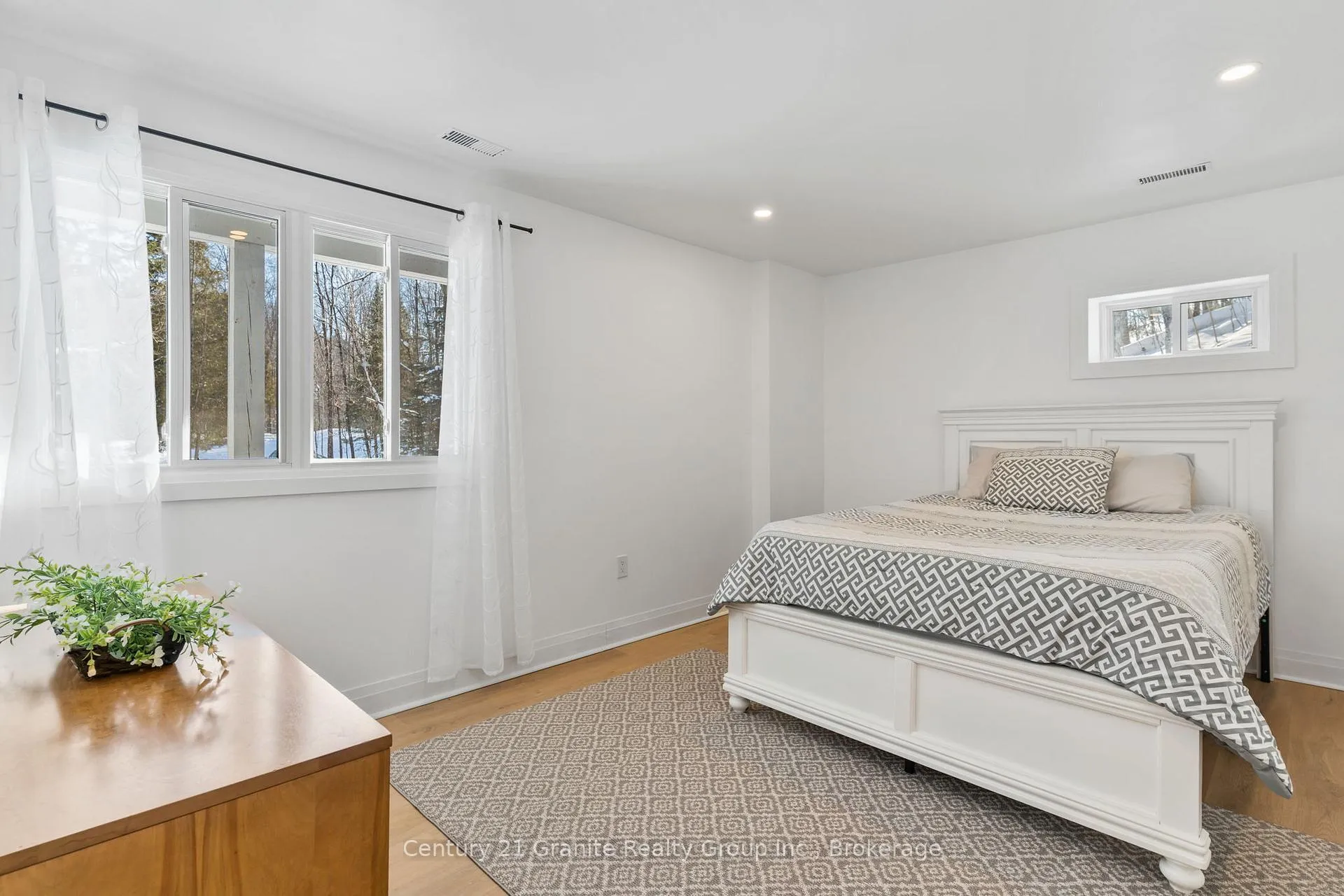 Photo 12 of 7032 County Road 121, Minden Hills, Lutterworth — HOMEH